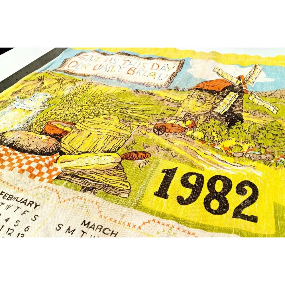 Vintage 1982 Cotton Fabric Kitchen Tea Towel Wall Calendar 25x15